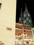 Hotel
                                                          Cologne
                                                          Cathedral -
                                                          Hotel Royal
                                                          Court Cologne
                                                          - Dom Hotel
                                                          Cologne -
                                                          Cologne
                                                          Cathedral at
                                                          night.